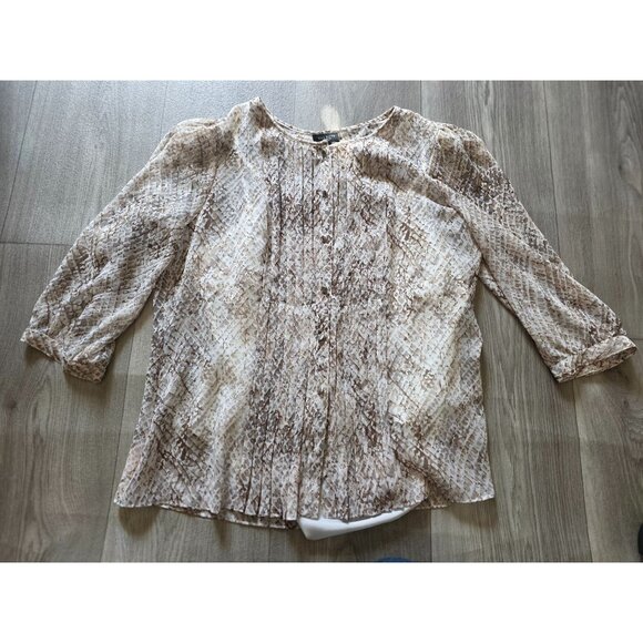 Talbots Womens Blouse Size 12P Snake Print Sheer Long Sleeve Button Front NWT - Picture 4 of 11